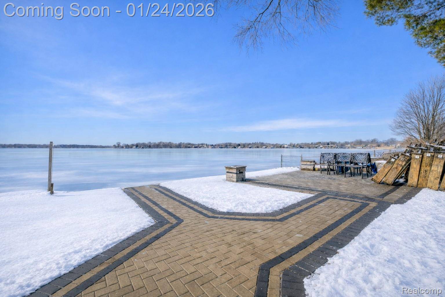 Walled Lake, MI 48390,138 Leon RD