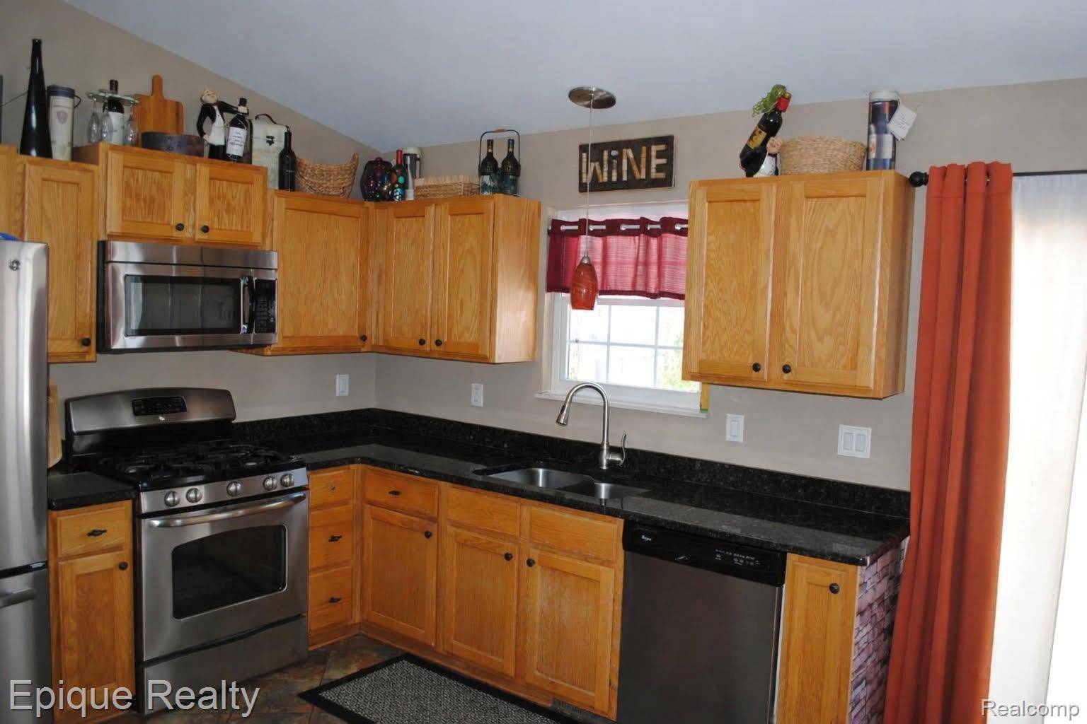 Marysville, MI 48040,750 Applegate DR