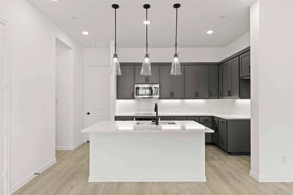 Mansfield, TX 76063,631 Blue Ridge Drive