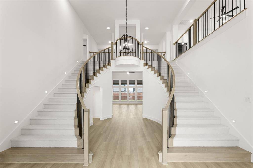 Fort Worth, TX 76179,10004 La Frontera Drive