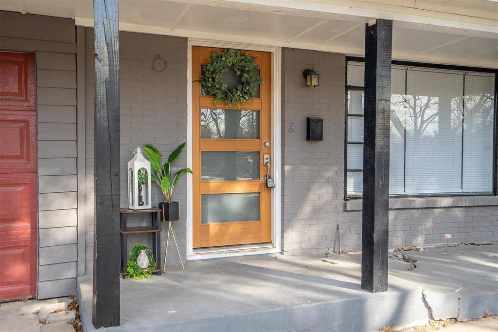 Dallas, TX 75228,10325 Fern Drive