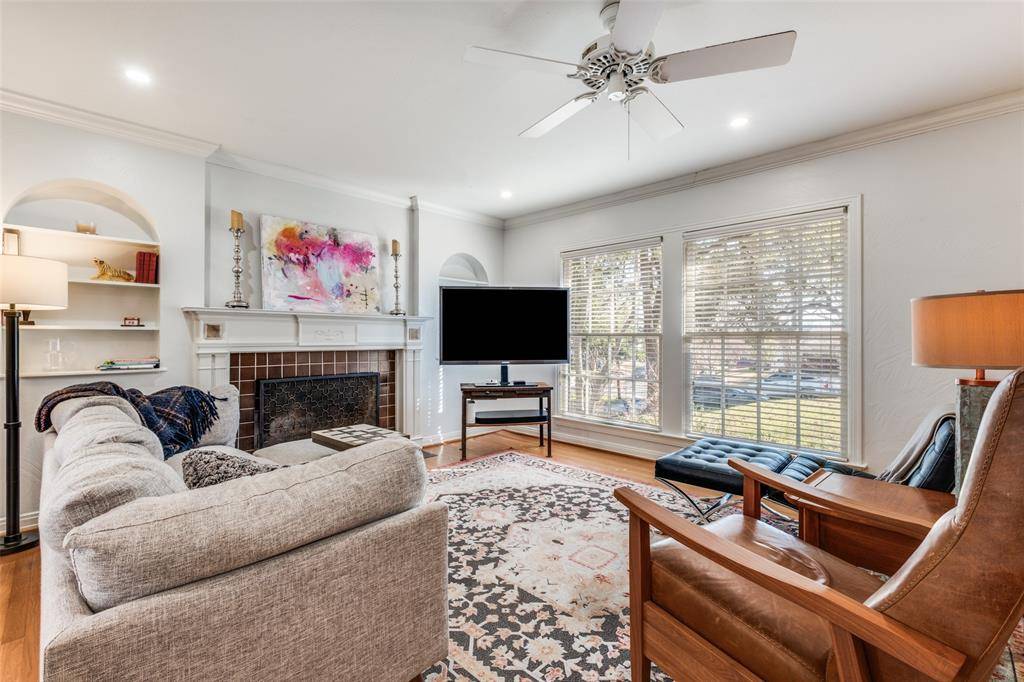 Dallas, TX 75214,2525 Auburn Avenue