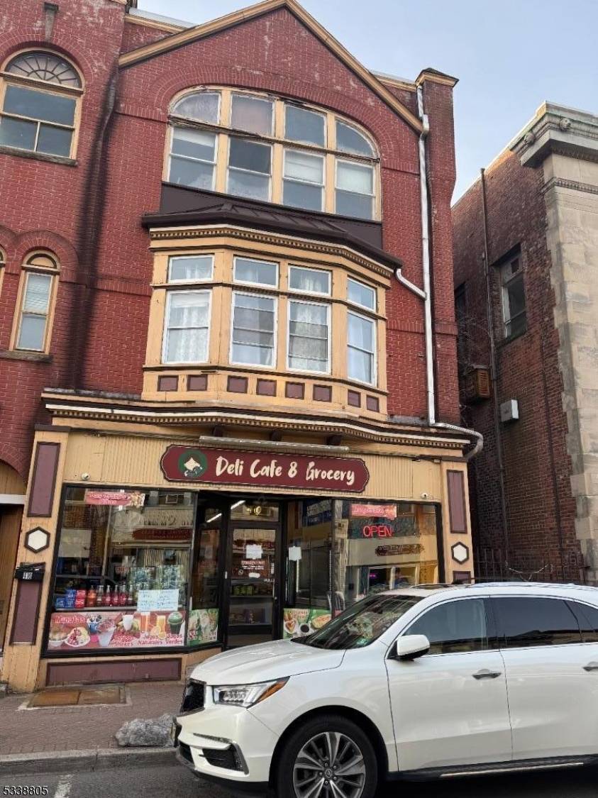 Bound Brook Boro, NJ 08805,410 E Main St