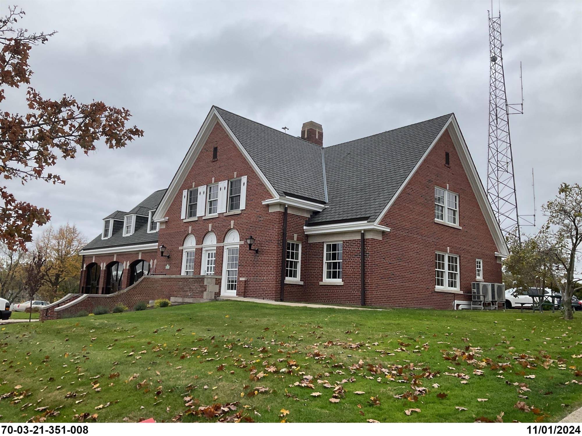 Grand Haven, MI 49417,18 N 5th ST