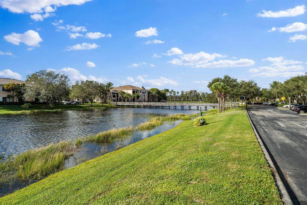 Palm Beach Gardens, FL 33410,3019 Alcazar Place #107