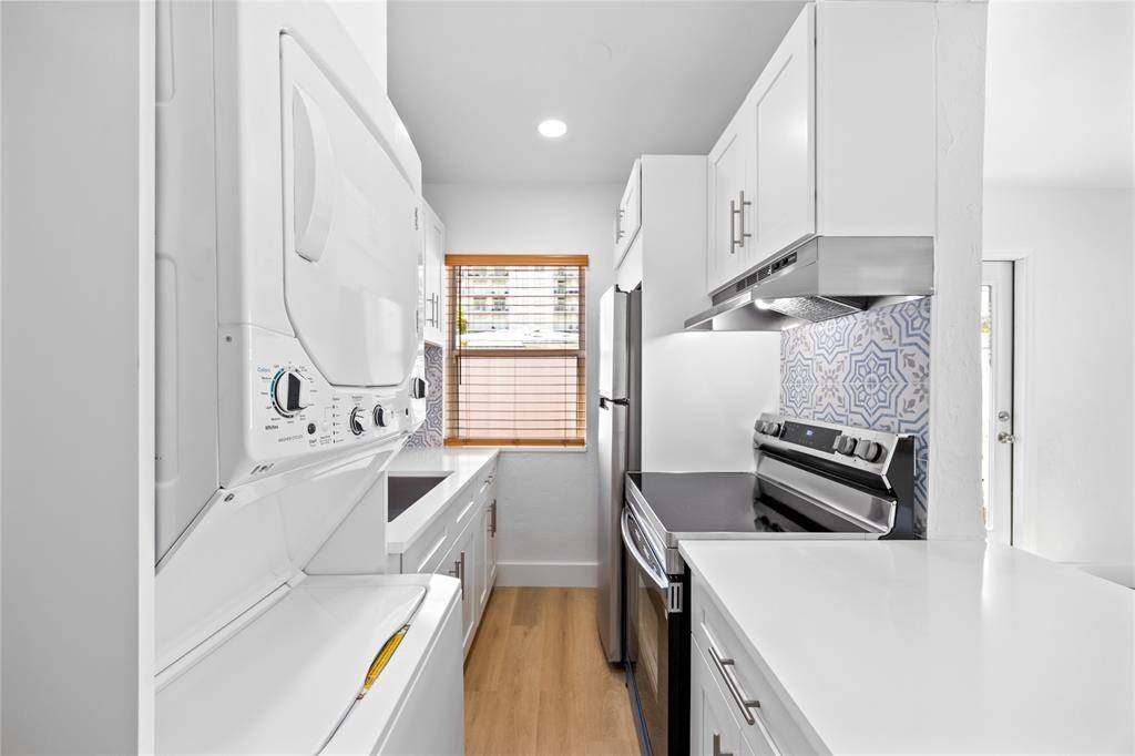 Fort Lauderdale, FL 33316,412 SE 16th St #6