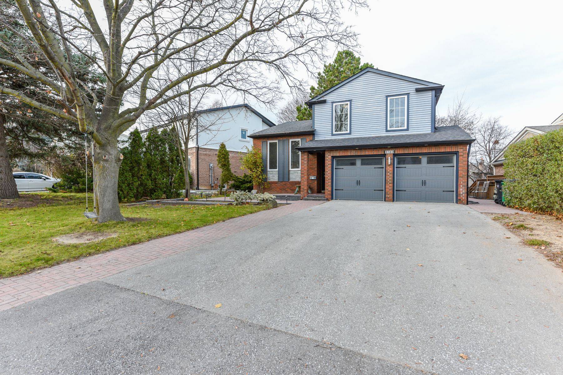 Mississauga, ON L5L 2A3,3162 Folkway DR #Upper Level