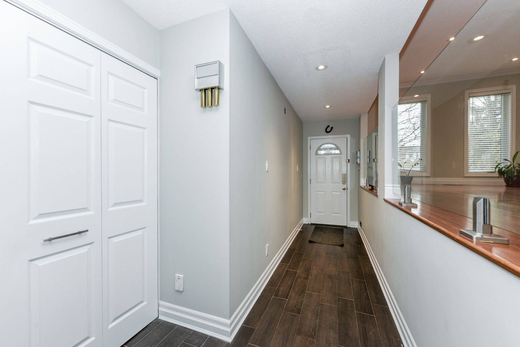 Mississauga, ON L5L 2A3,3162 Folkway DR #Upper Level