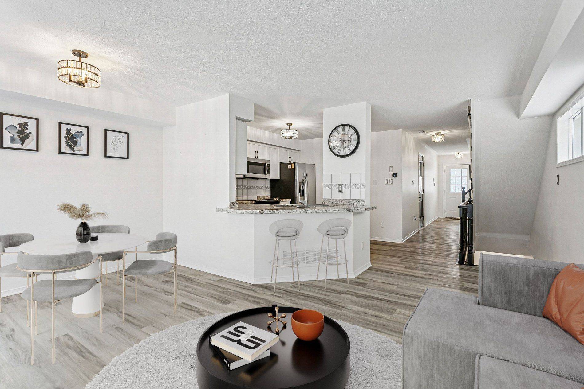 Mississauga, ON L5M 7Z2,3150 Erin Centre BLVD #14