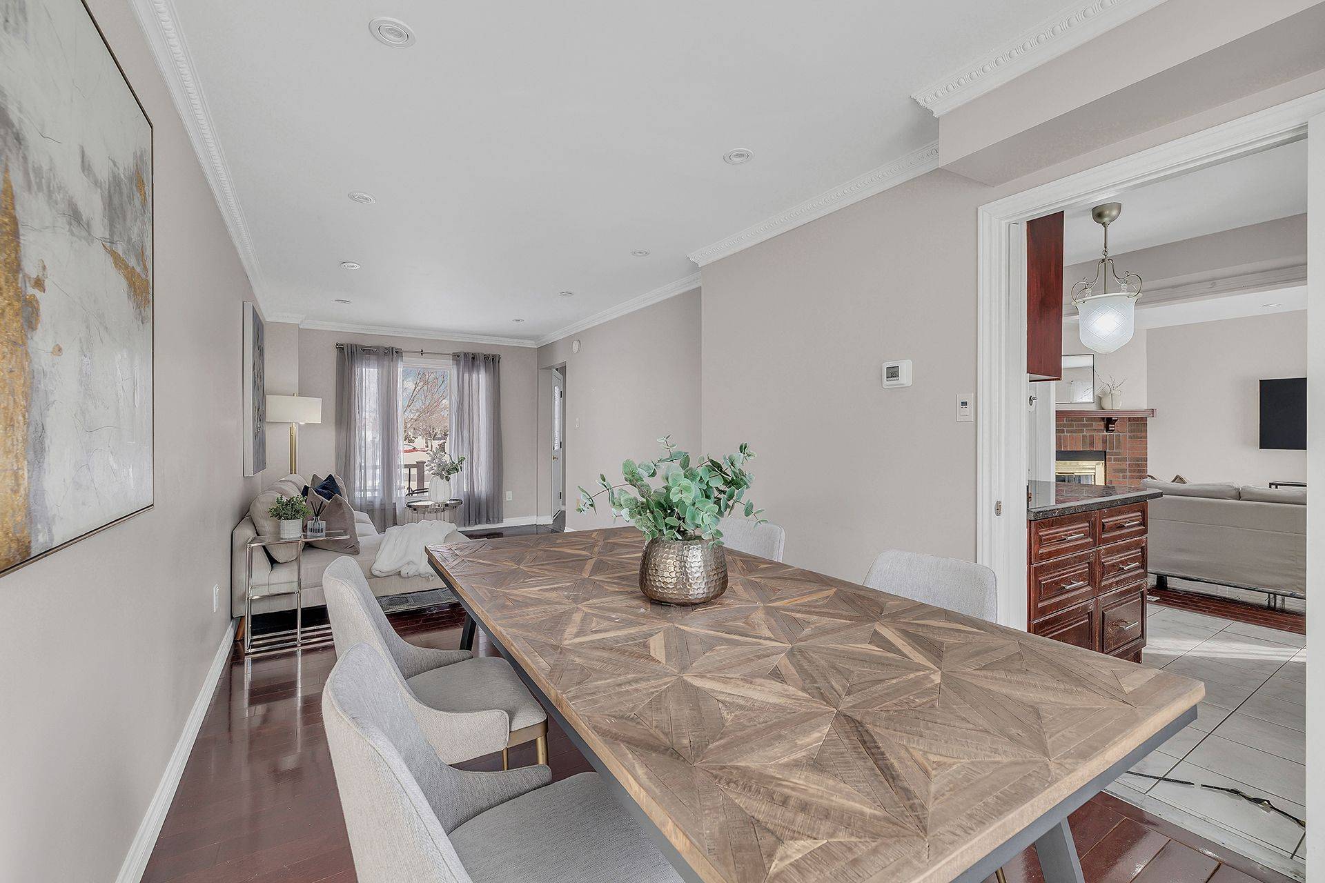 Mississauga, ON L5N 6A9,3390 Columbine CRES