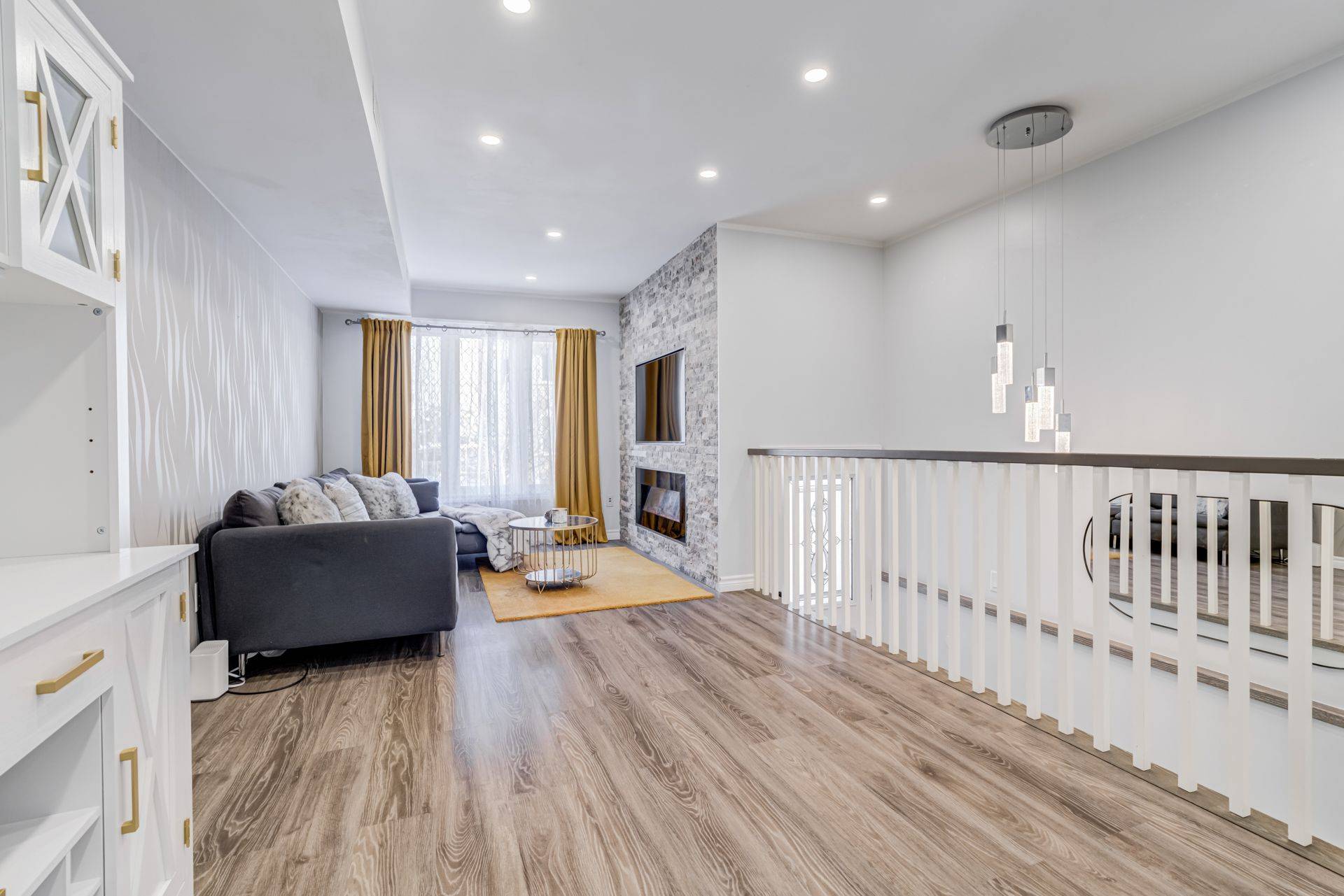 Mississauga, ON L5V 2E8,1050 Bristol RD W #45