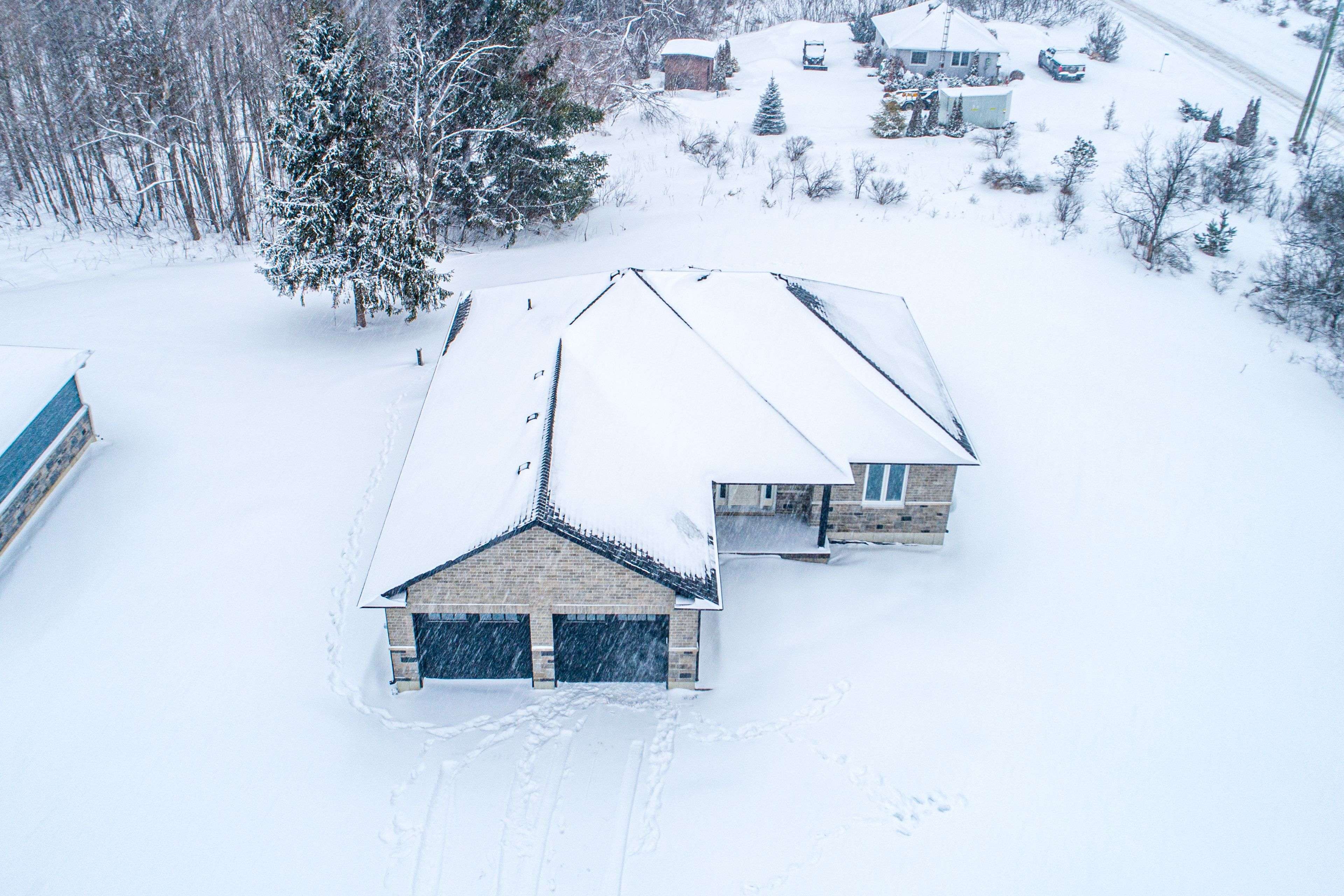 Kawartha Lakes, ON K0M 2B0,6 Patrick ST