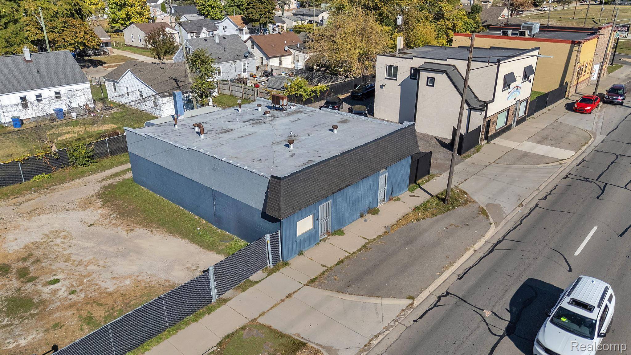 Warren, MI 48089,12433 E 8 MILE RD