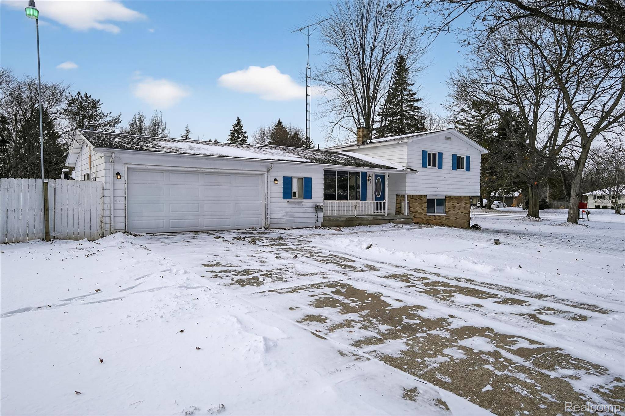 Flint, MI 48532,4199 Sheraton DR