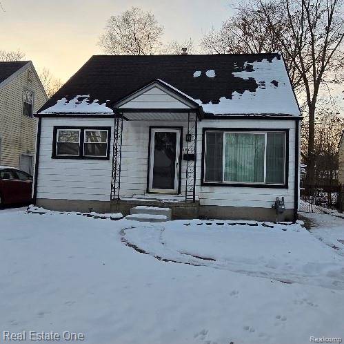 Redford, MI 48240,18433 Fox