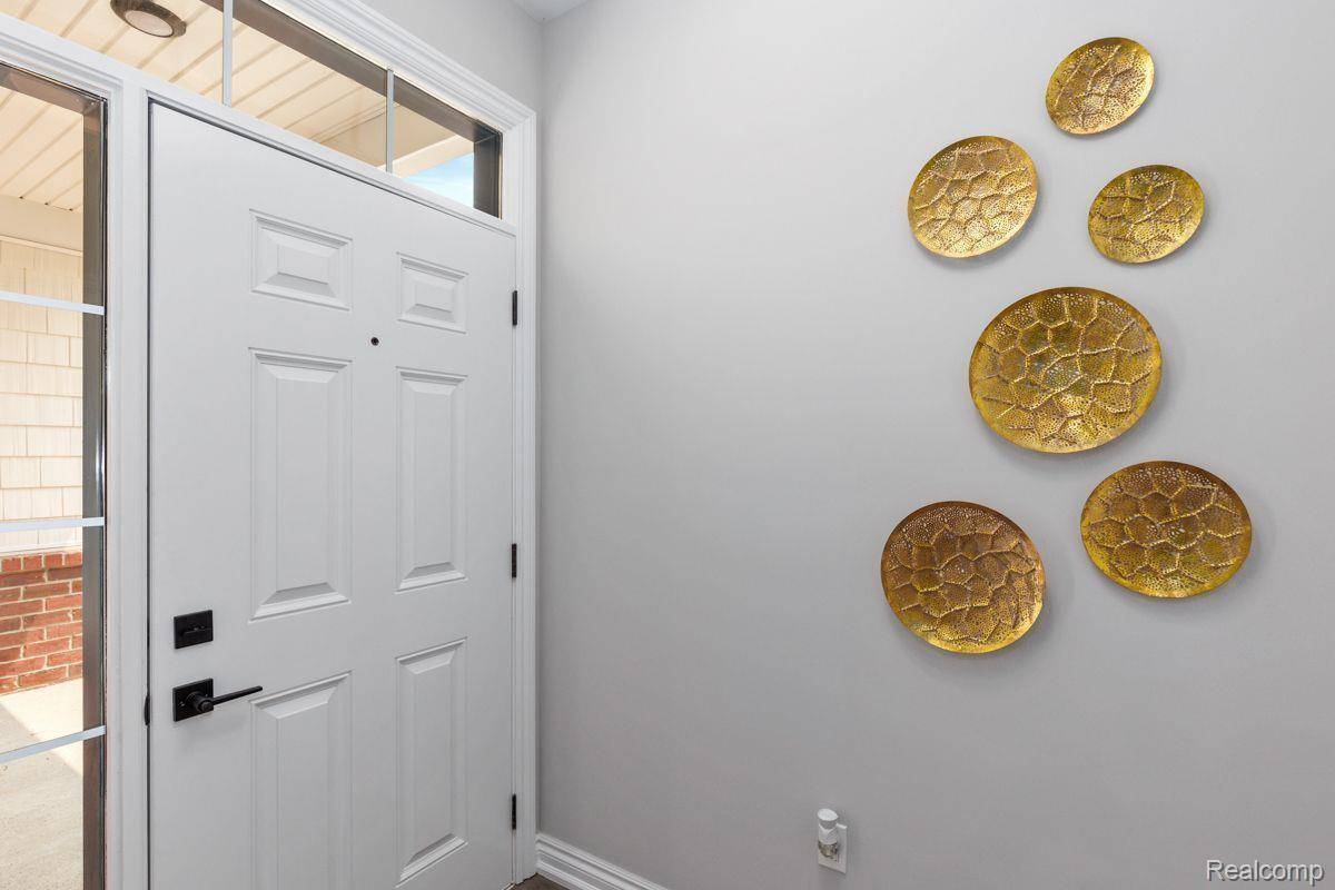 Brighton, MI 48116,5797 Windword DR