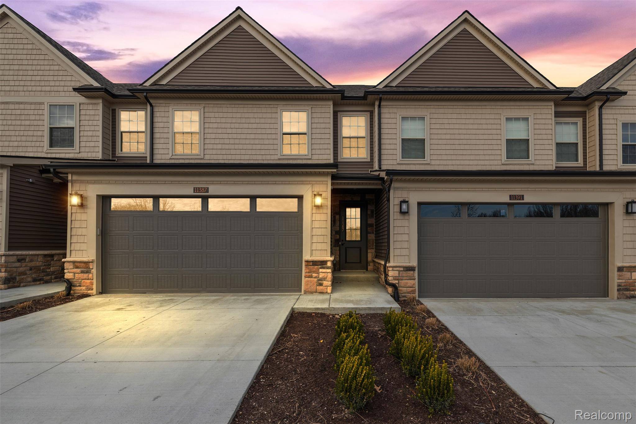 Brighton, MI 48116,11386 Langfeld SPUR