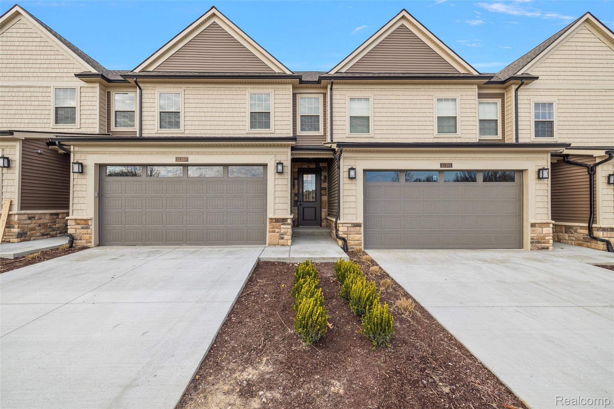 Brighton, MI 48116,11386 Langfeld SPUR