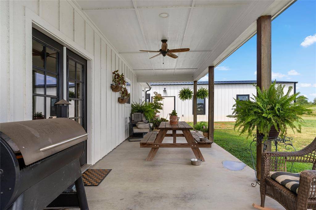 Paris, TX 75462,135 County Road 44550