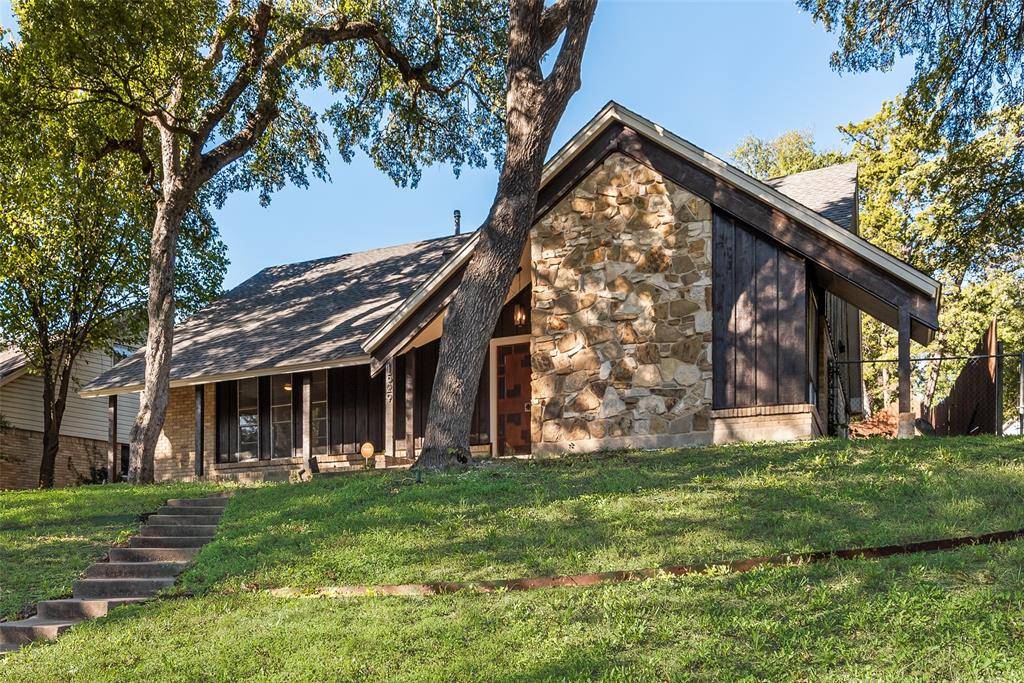 Dallas, TX 75224,1529 Windchime Drive