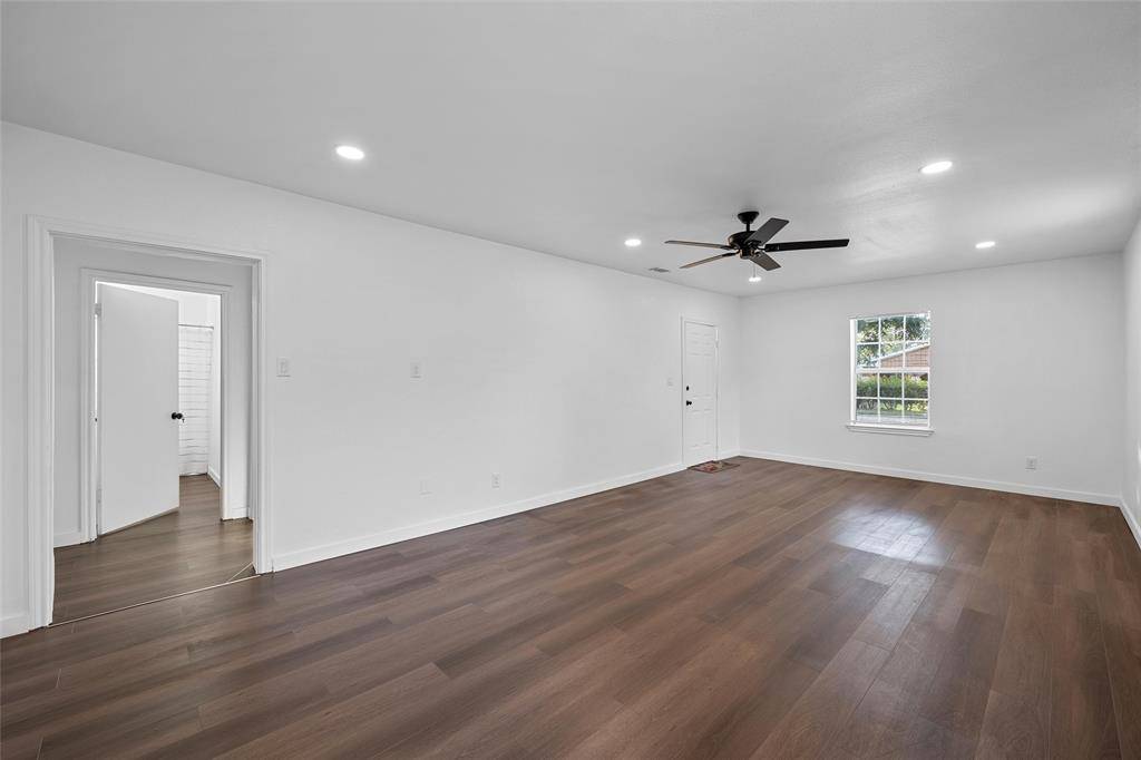 Waco, TX 76706,2220 Burnett Avenue