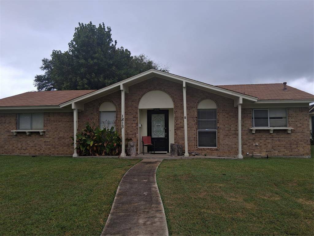 1813 Mission Drive, Garland, TX 75042