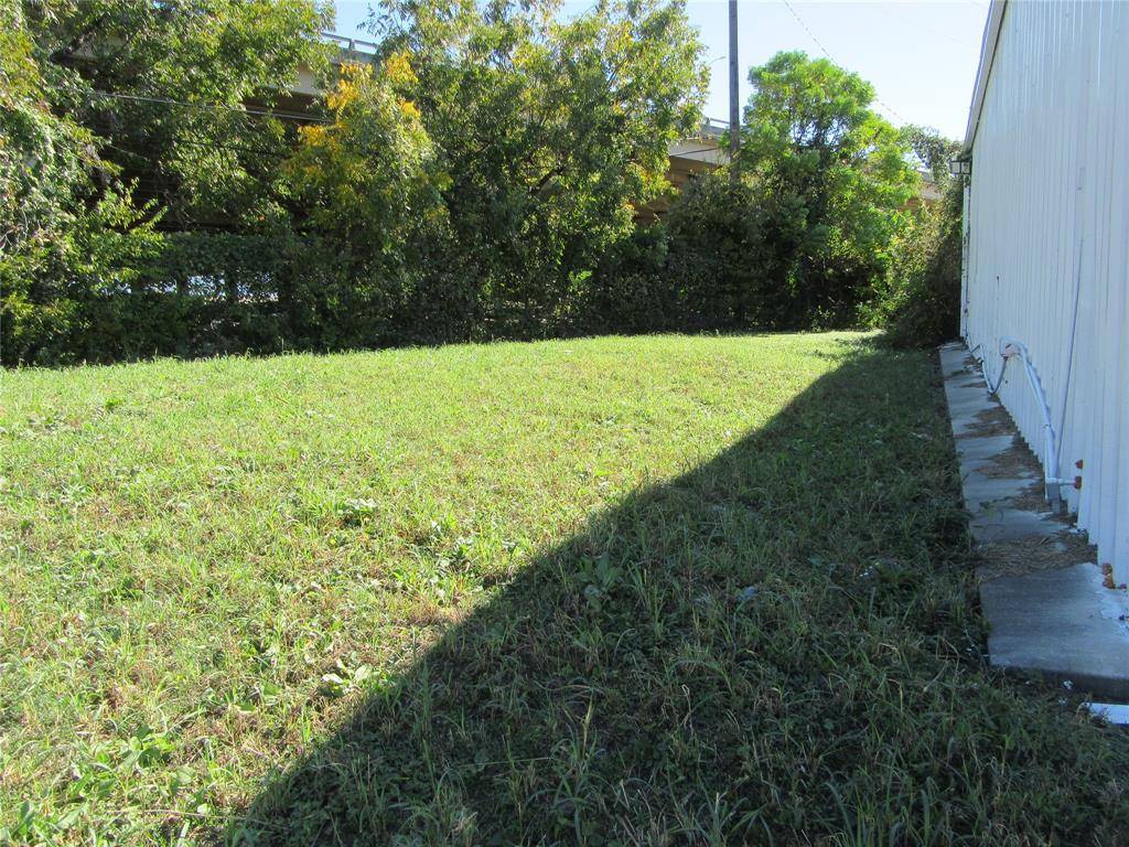 Dallas, TX 75215,2419 Logan Street