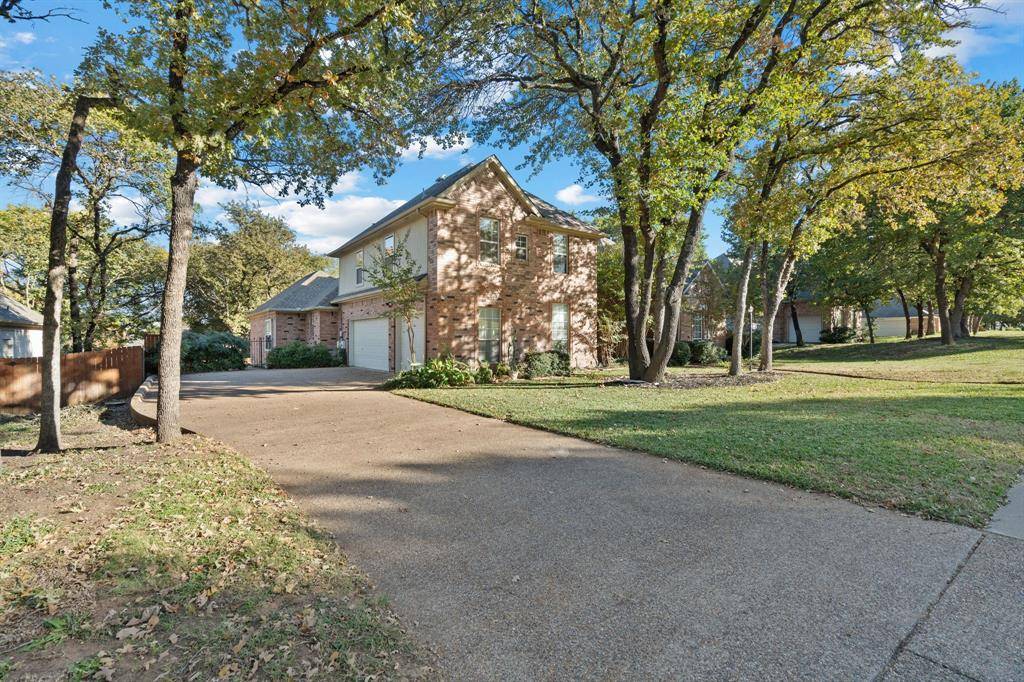 Southlake, TX 76092,605 Royal Lane