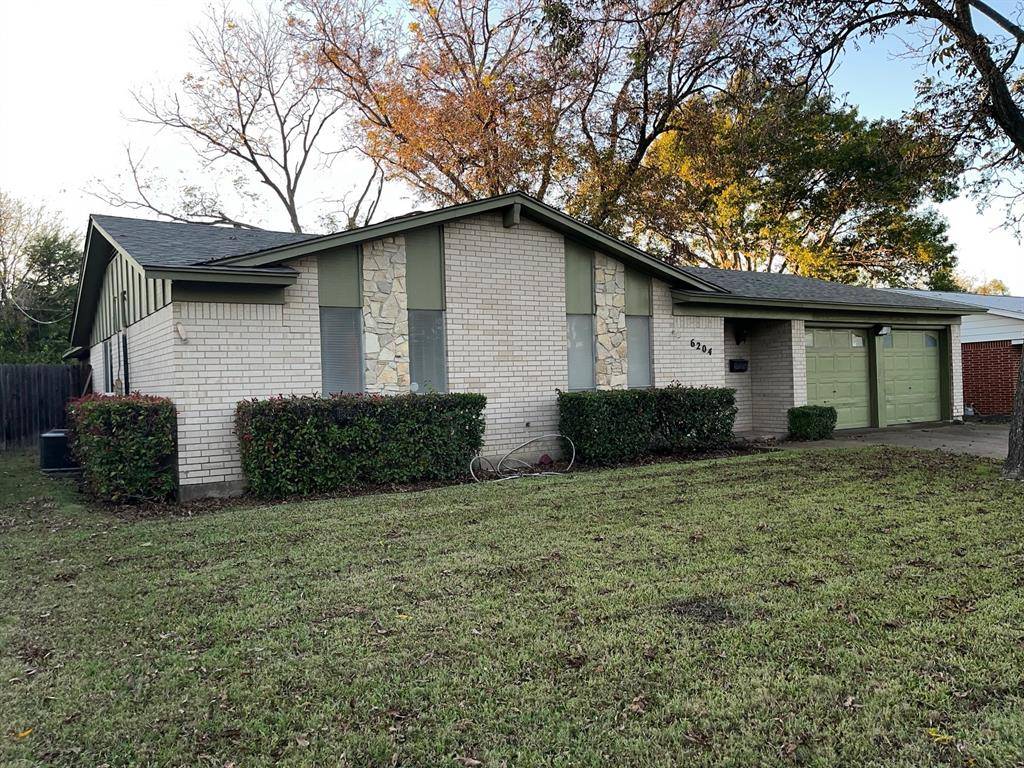 Edgecliff Village, TX 76134,6204 Cliffside Drive