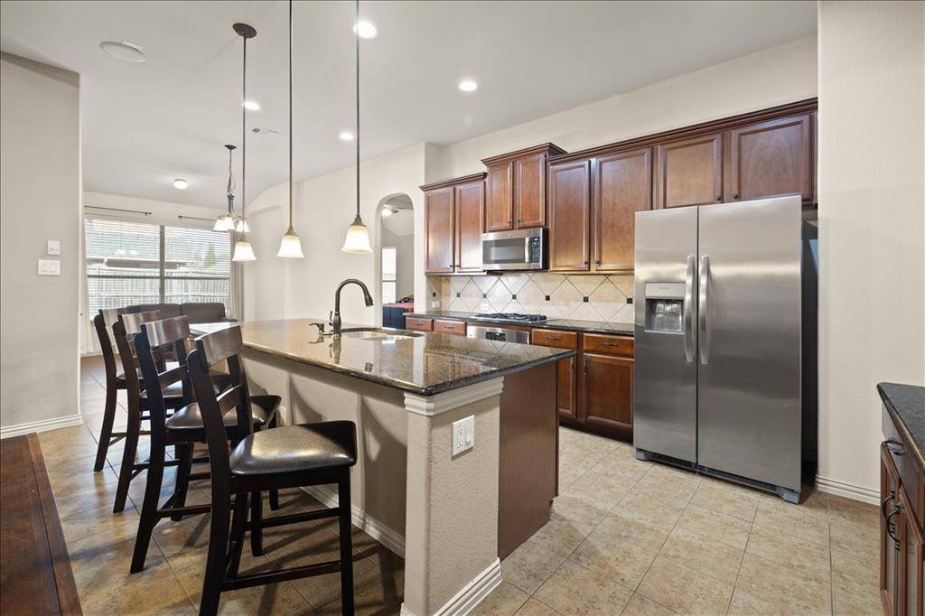 Grand Prairie, TX 75054,2952 Bahia