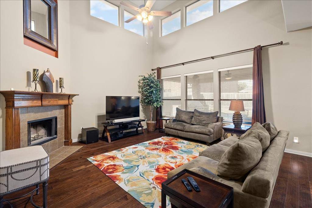 Grand Prairie, TX 75054,2952 Bahia