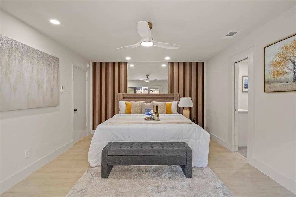 Dallas, TX 75229,10427 Carry Back Place