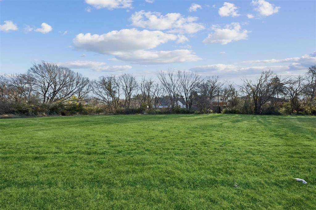 Duncanville, TX 75116,1010 N Cedar Ridge Drive