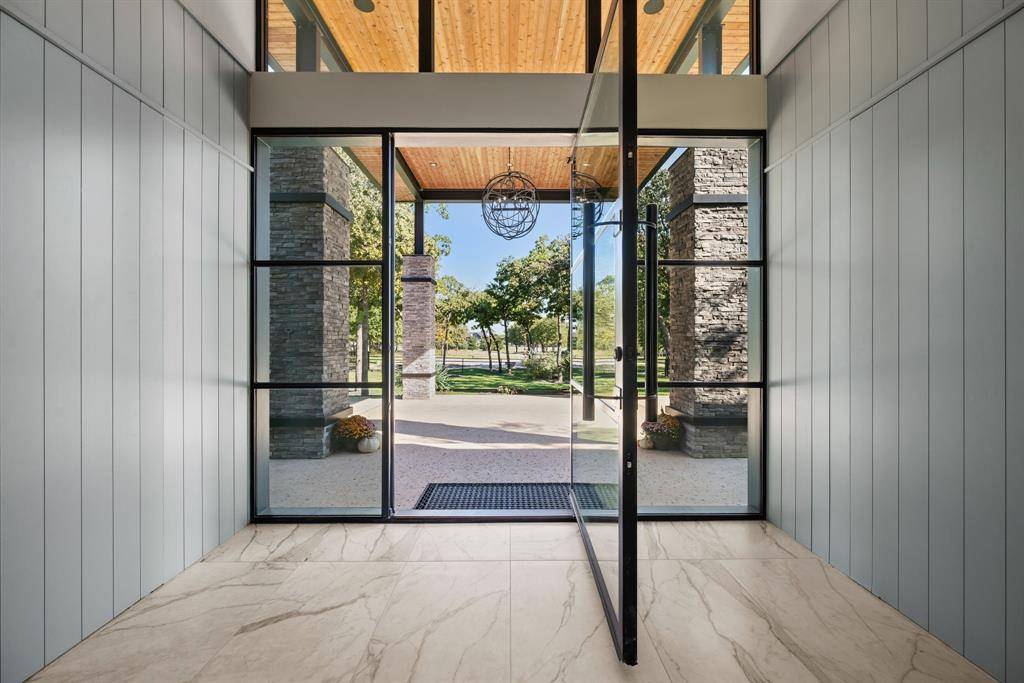 Bartonville, TX 76226,916 Dove Creek Court