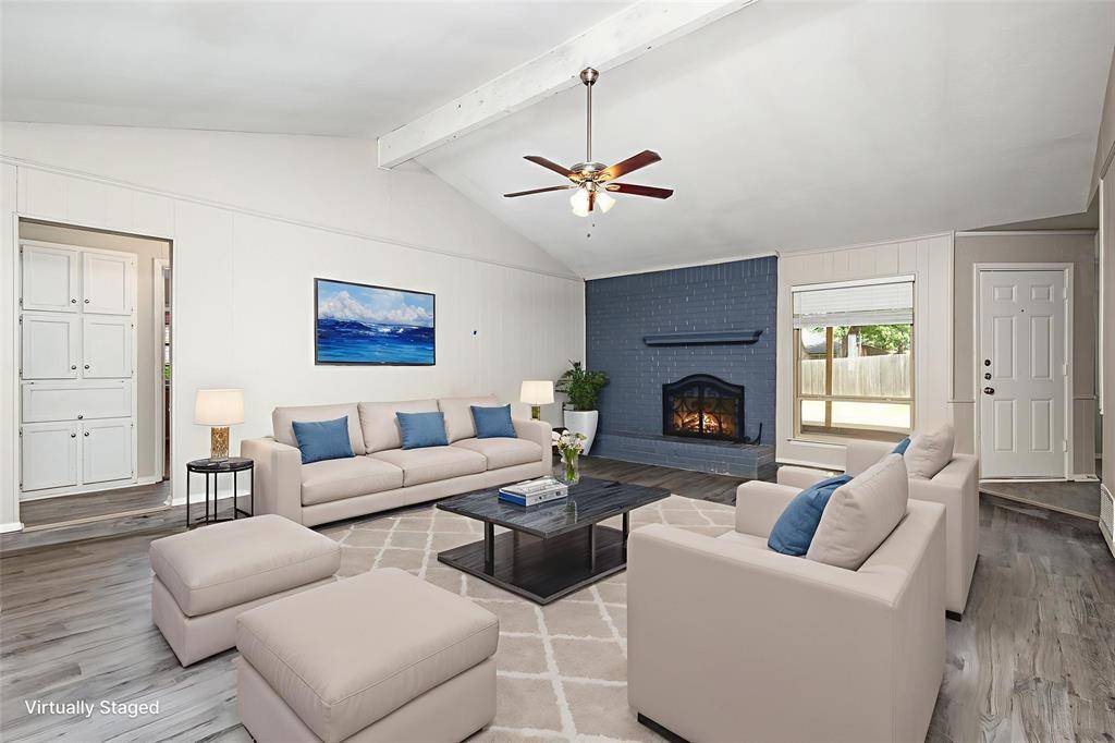 Hurst, TX 76054,712 Springhill Drive