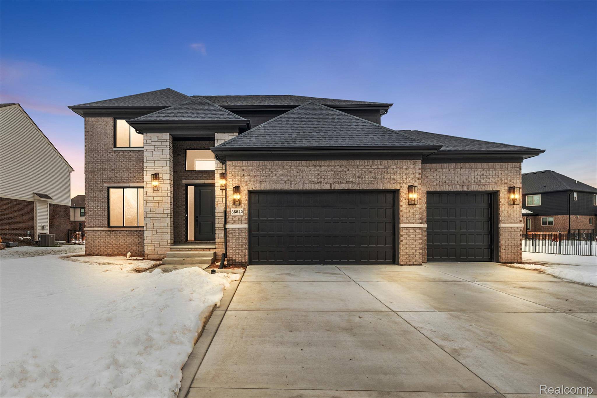 New Baltimore, MI 48047,35542 Addison DR