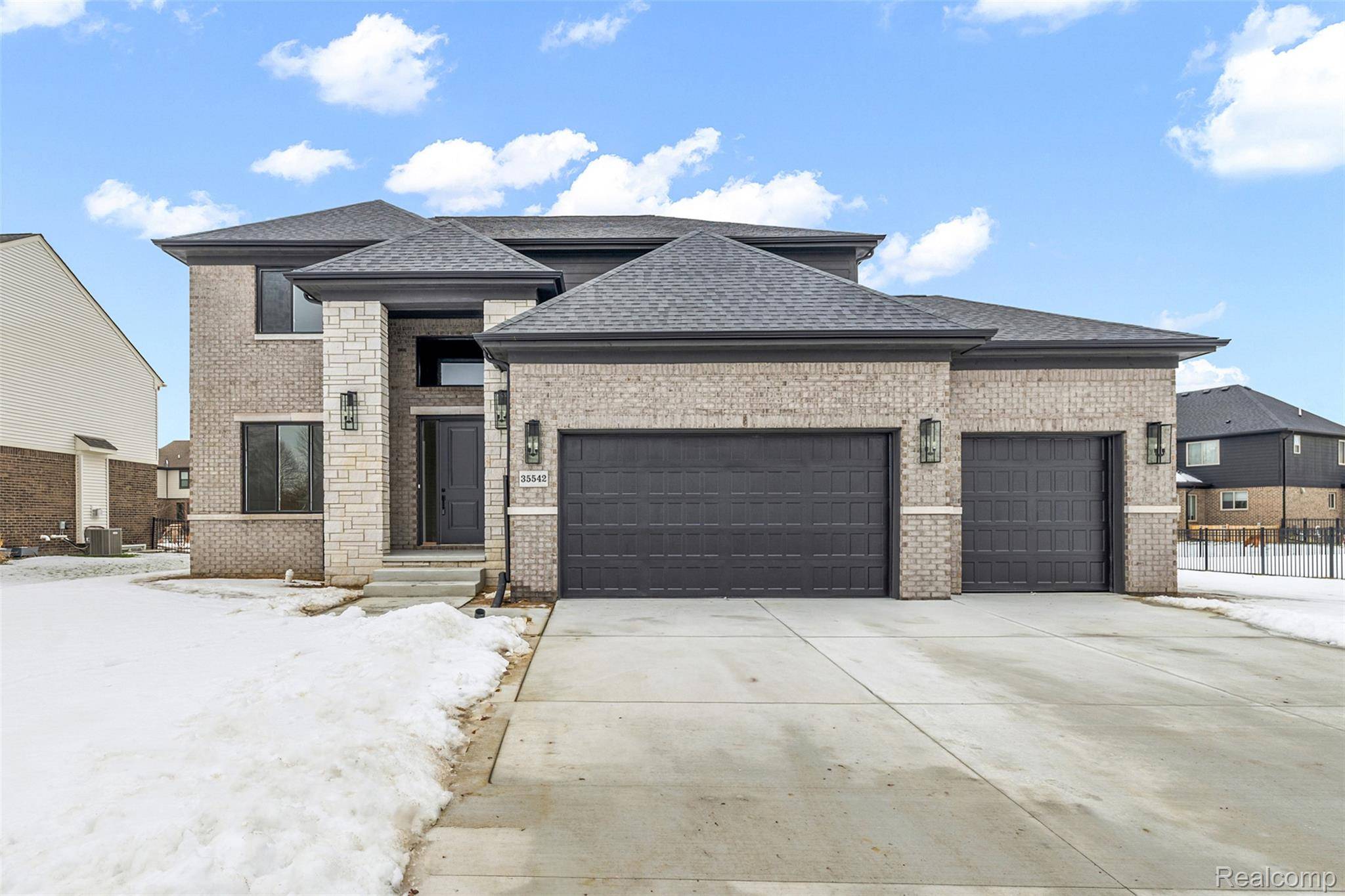 New Baltimore, MI 48047,35542 Addison DR