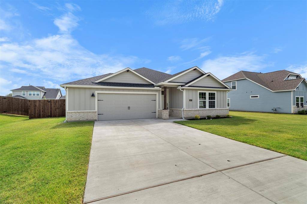 Tioga, TX 76271,623 Kyle Drive