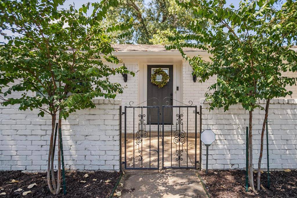 North Richland Hills, TX 76180,7549 Terry Drive