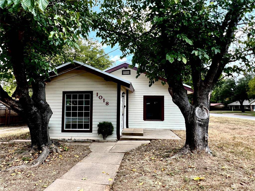 Eastland, TX 76448,1018 S Seaman Street