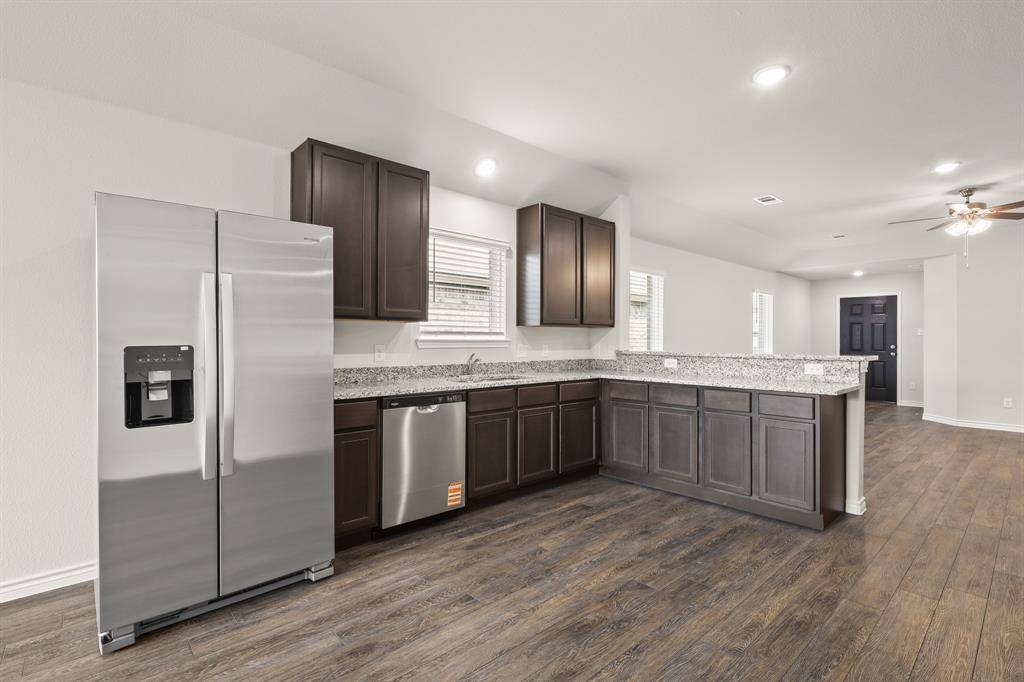 Ennis, TX 75119,1507 Romans Road