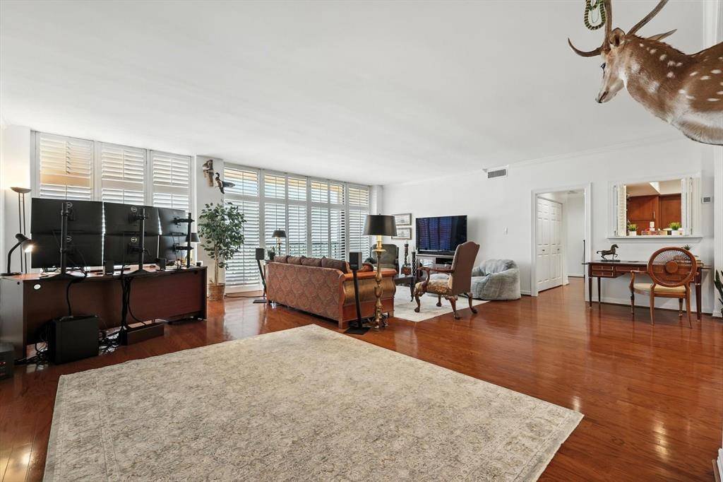 Dallas, TX 75248,5200 Keller Springs Road #1322