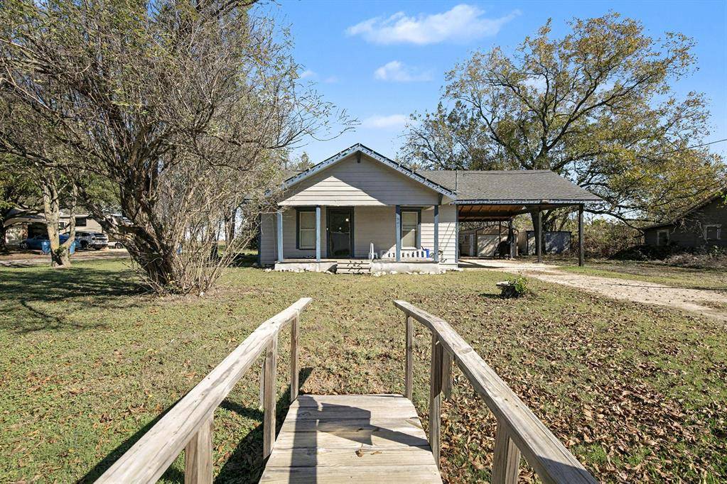 Itasca, TX 76055,501 S College Street