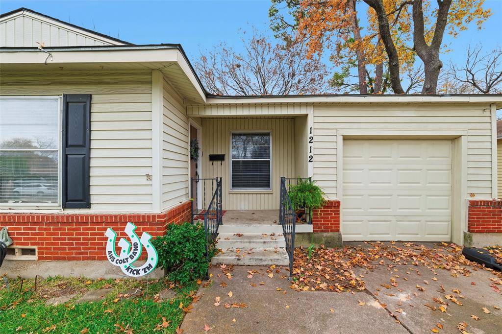 Arlington, TX 76013,1212 W Lovers Lane