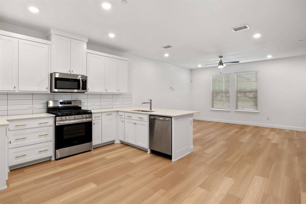 Plano, TX 75075,1863 Bluestem Lane