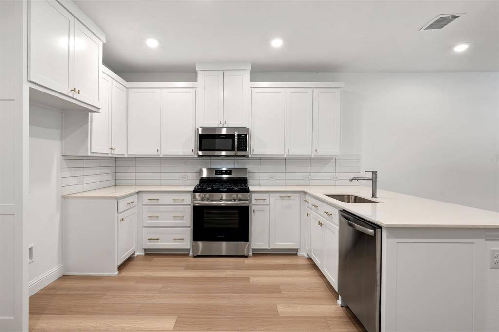 Plano, TX 75075,1863 Bluestem Lane