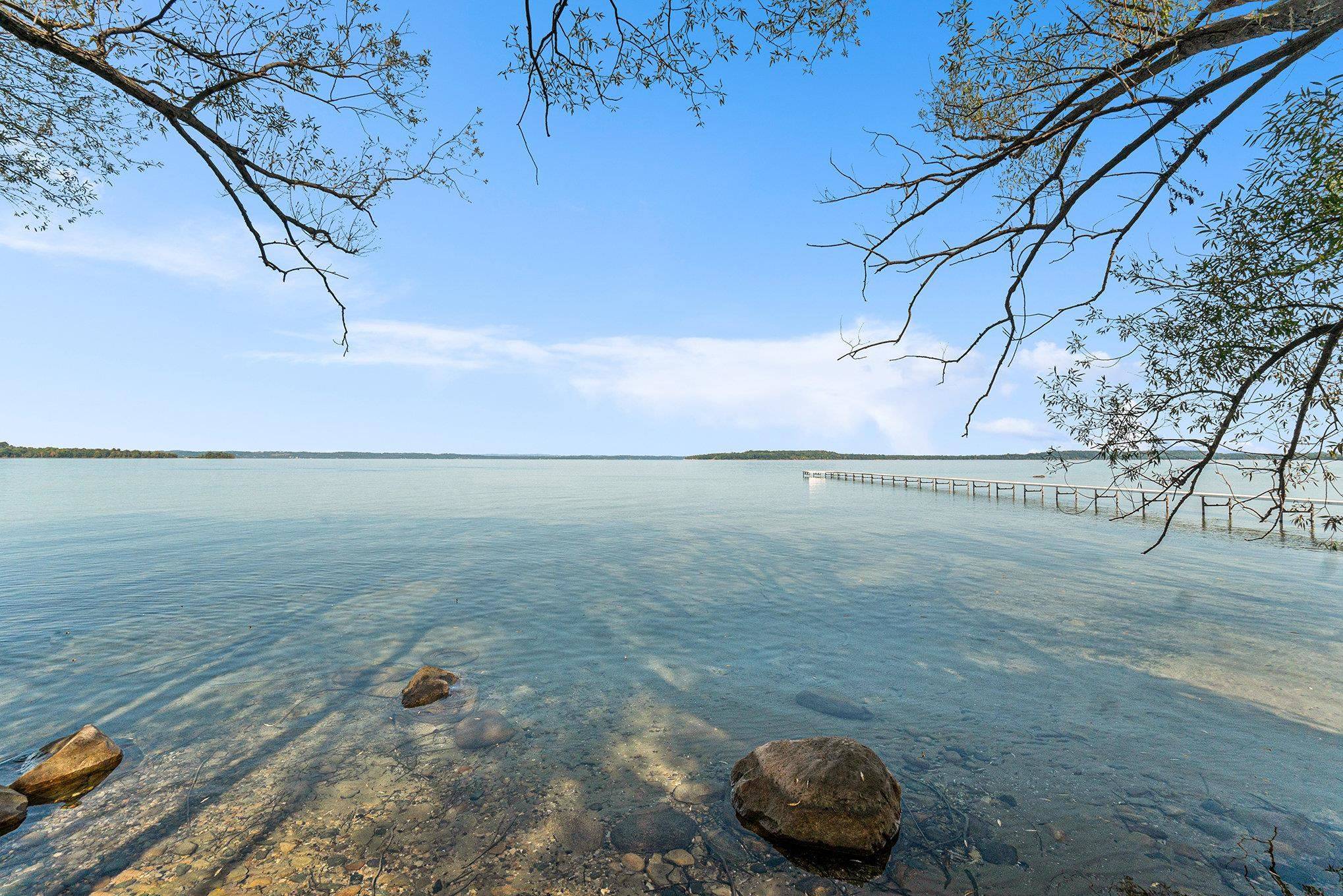 Traverse City, MI 49686,12016 Peninsula DR