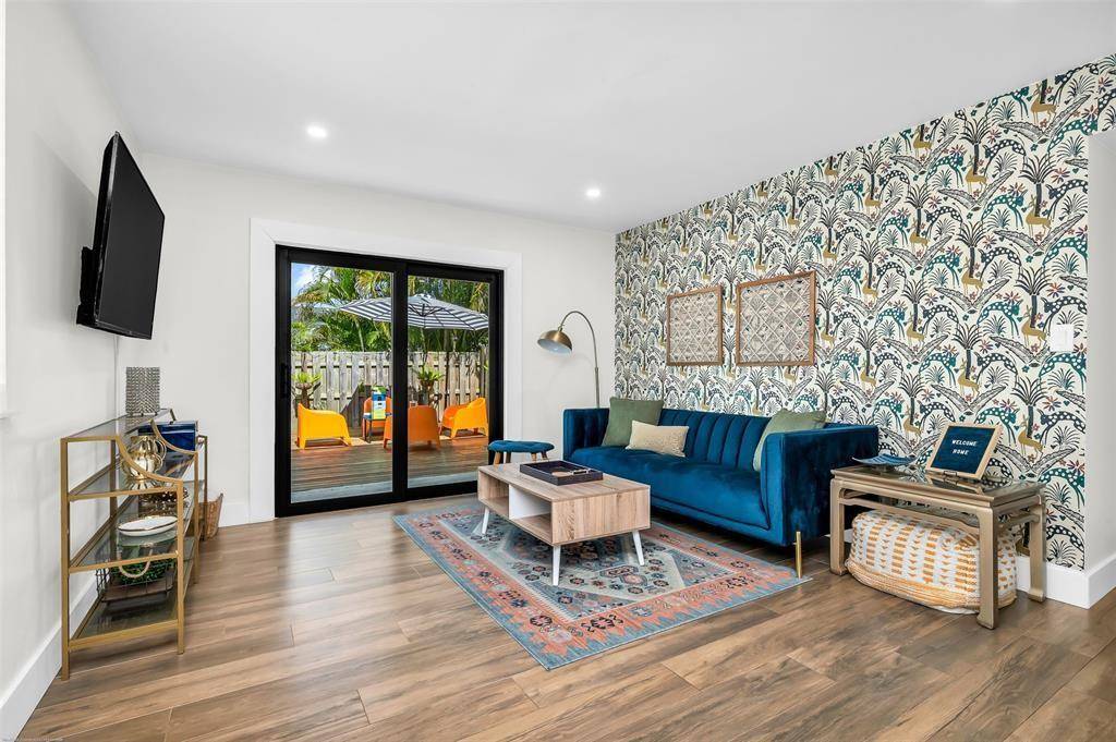 Fort Lauderdale, FL 33304,740 NE 17th AVE