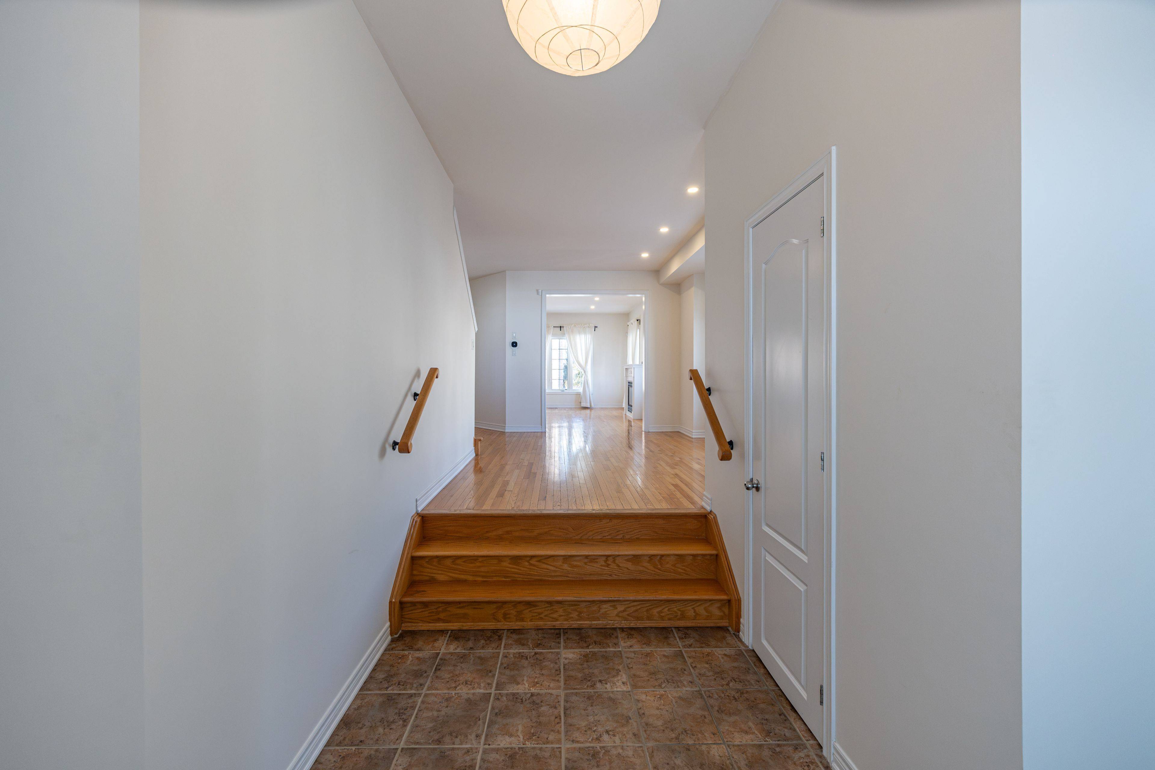 Richmond Hill, ON L4E 0P9,12 Limelight ST