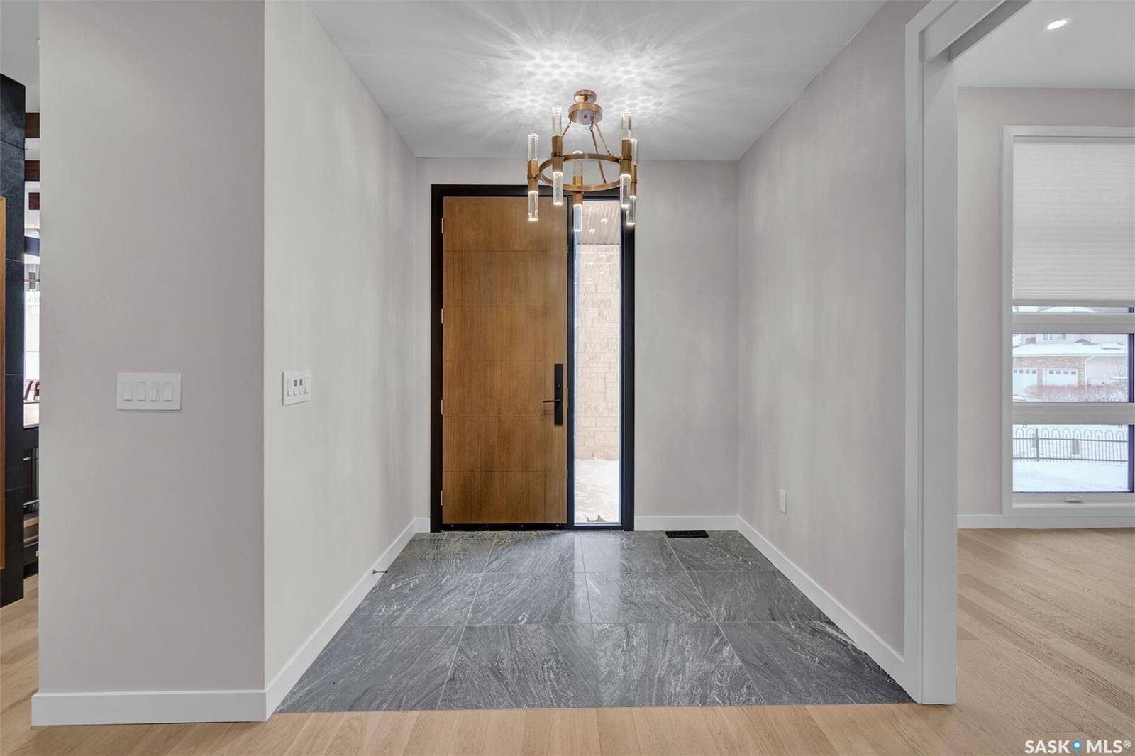 Regina, SK S4V 1G8,8267 Wascana Gardens POINT